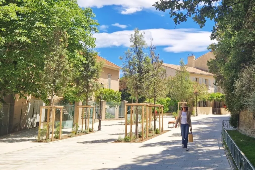 Chantier pour un espace urbain durable à Ramatuelle par Colas