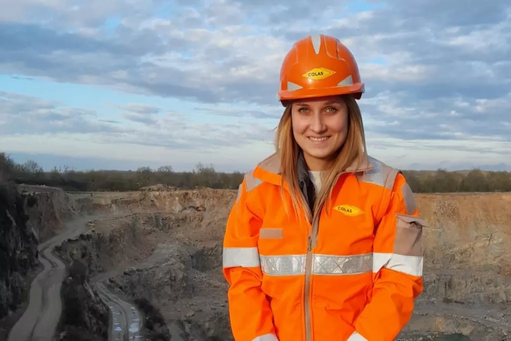 Collaboratrice sur chantier