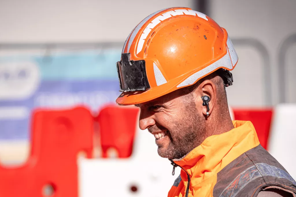 Colas employee smiling