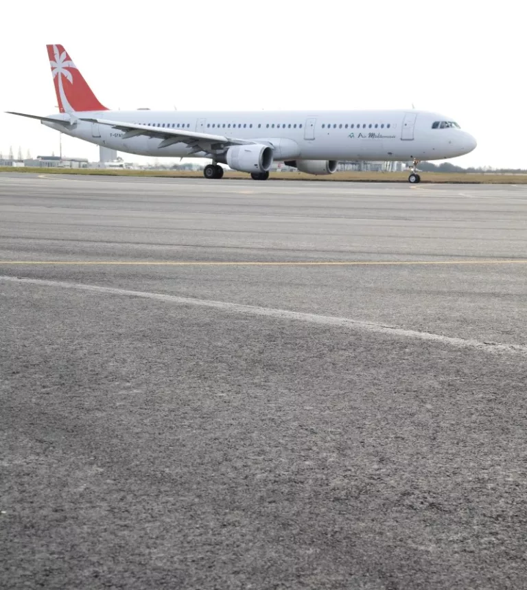 Illustration of Colstrong