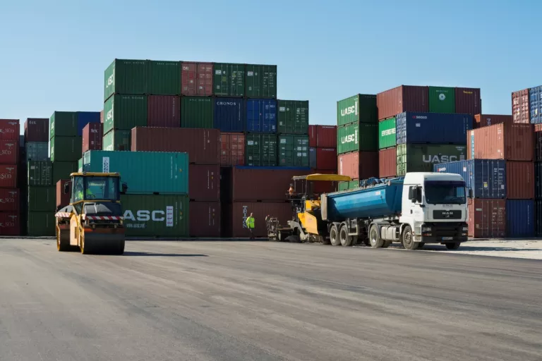 Illustration of Plateforme de stockage, Marseille (13)