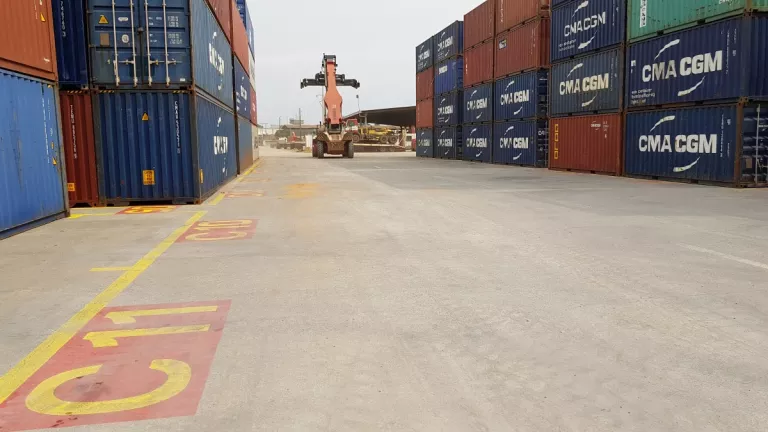 Illustration of Plateforme de stockage, Libreville (Gabon)