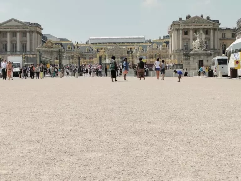 Illustration of HELIOCOL