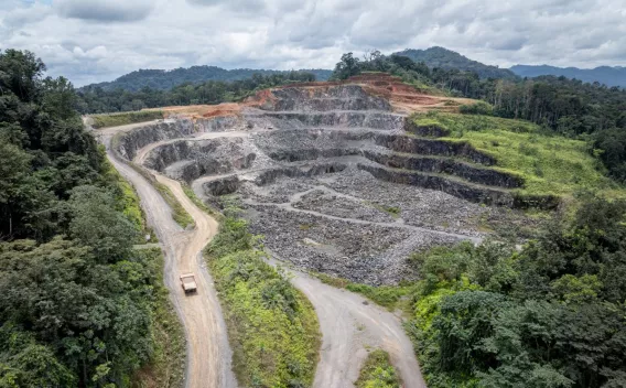 Carrière Kinguélé au Gabon
