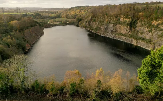 Réaménagement de la carrière de Kerrous, en Bretagne