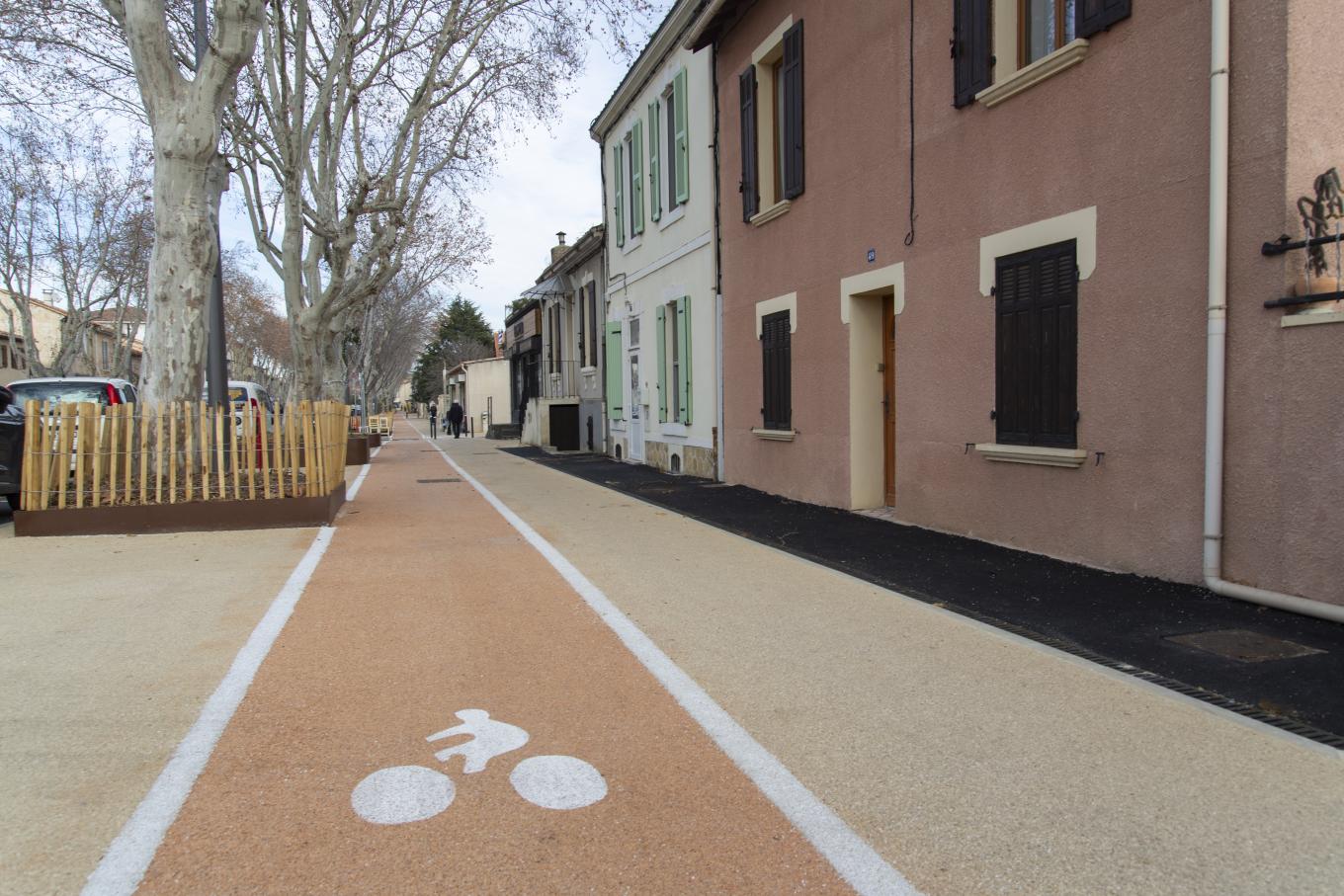 piste-cyclable-en-urbalith-miramas