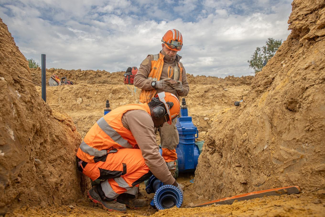 Pose de canalisations en fonte - Versailles Satory