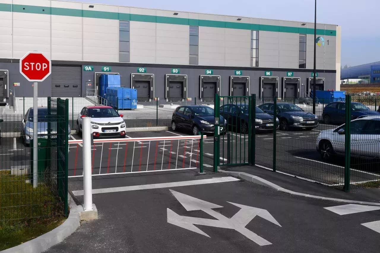 Gestion des accès aux sites logistiques et commerciaux par Colas
