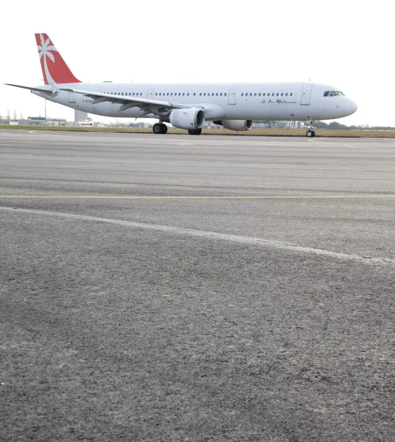 colstrong-aeroportnantes