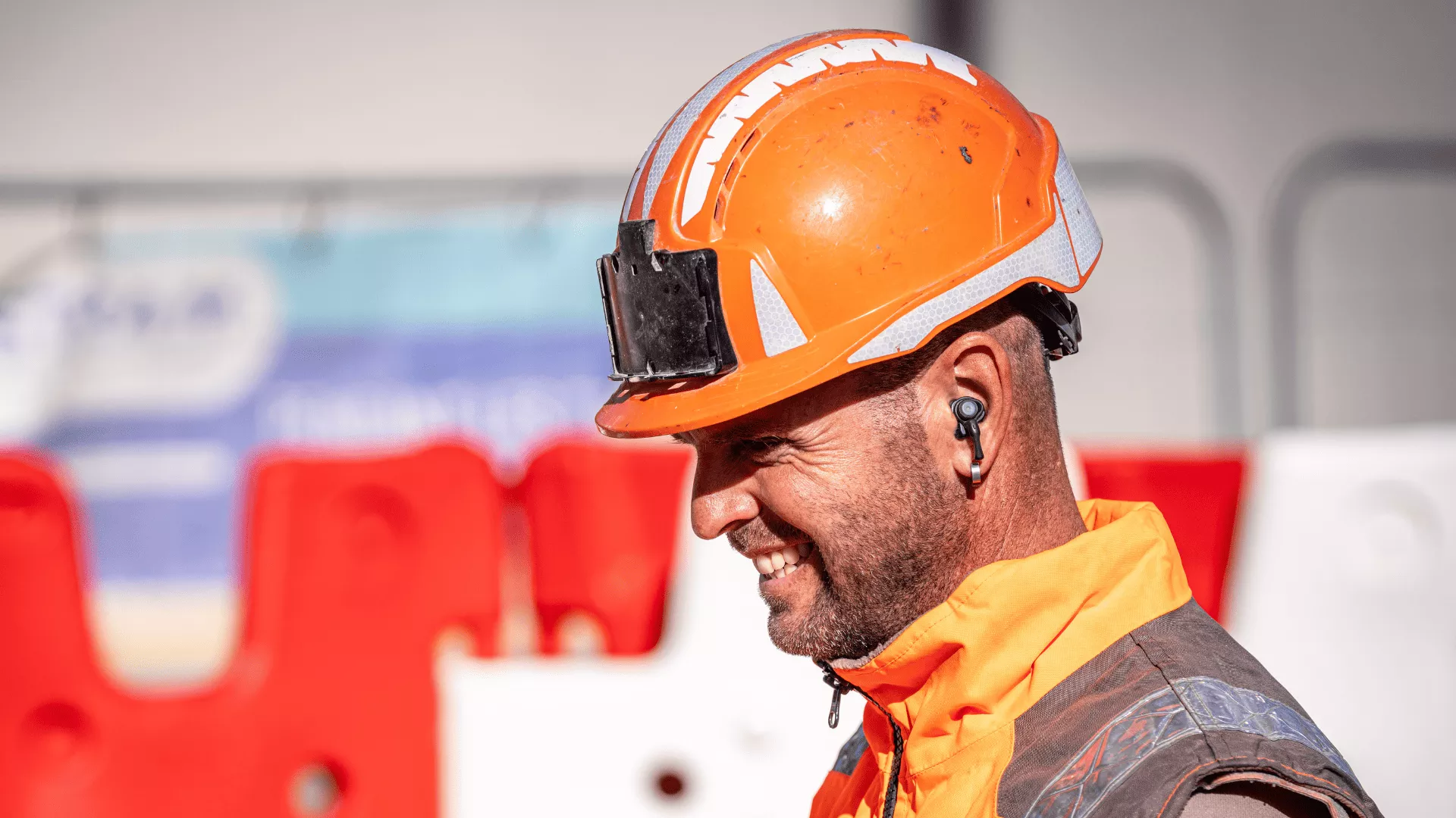 Colas employee smiling