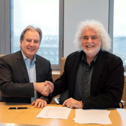 Illustration of Colas renforce ses activités en Bourgogne avec l’acquisition du groupe Hubert Rougeot Meursault