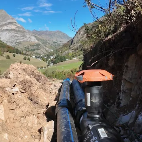 Illustration of À Gavarnie, rénover une canalisation d’eau potable au cœur de la montagne