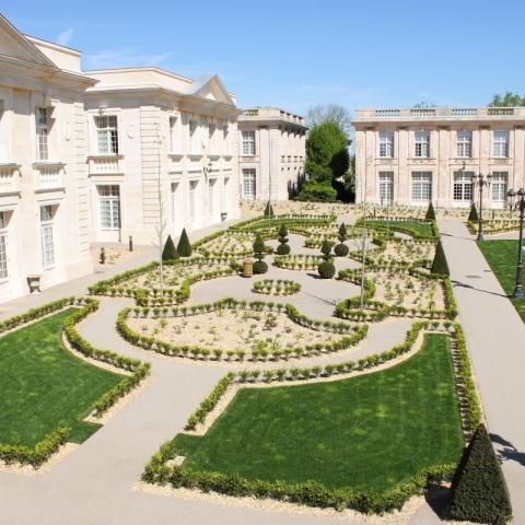 Illustration of Aménagement paysager au Puy du Fou : les jardins du Grand Siècle